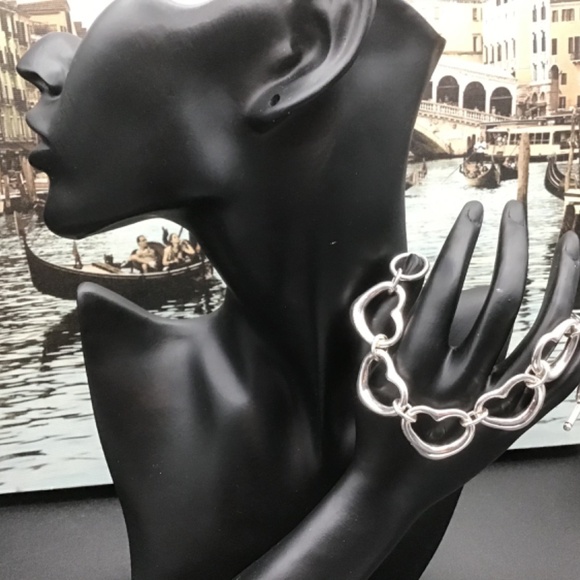 Elsa Peretti Tiffany & Co 925 Sterling Silver, Open Hearts Toggle Bracelet - Picture 8 of 10